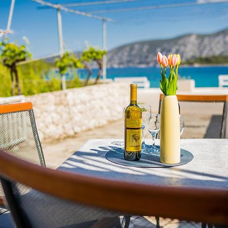 Apartment Kneze Račišće Dış mekan fotoğraf